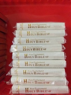 New Testaments KJV for The Homeless